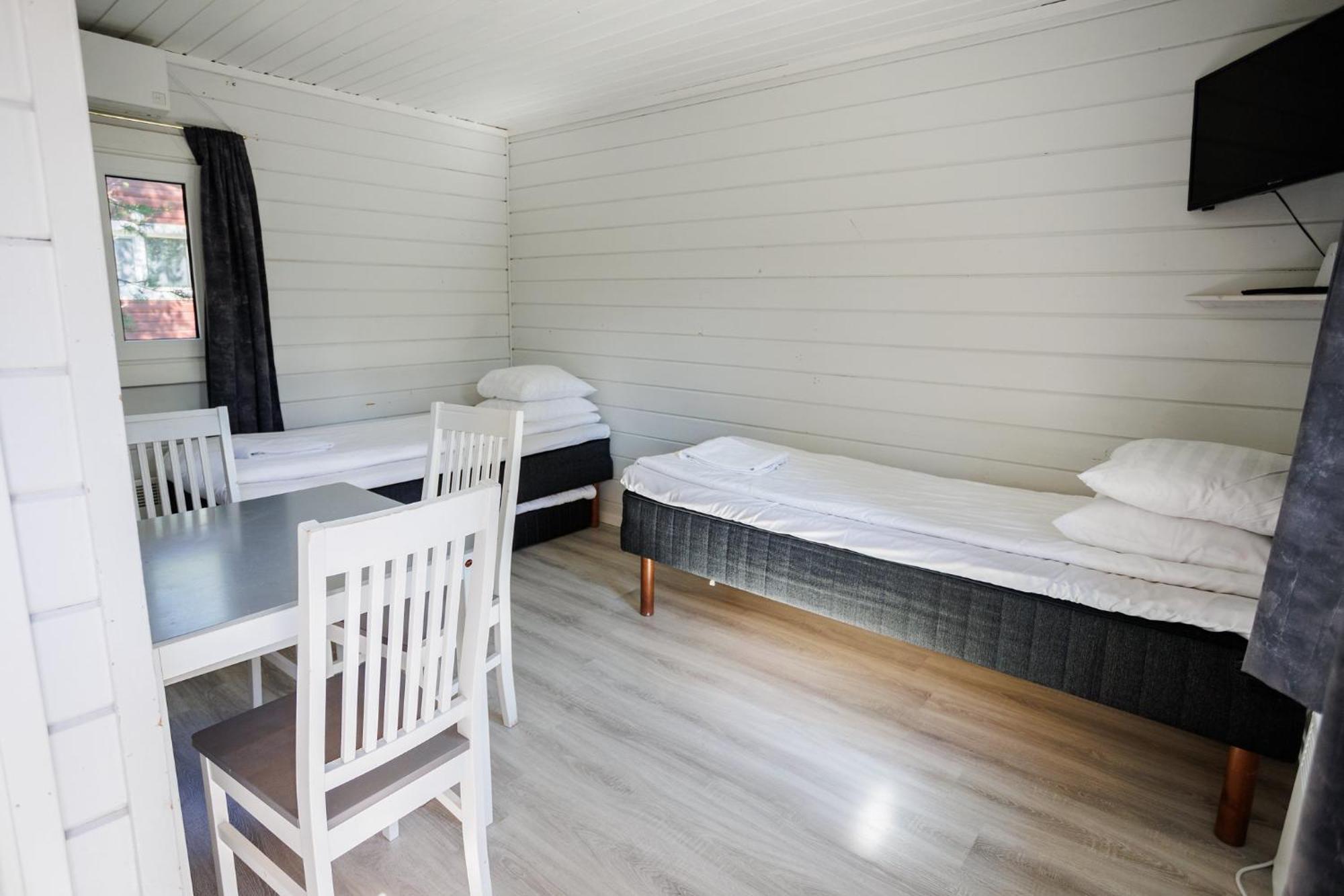 Crow Creek Cabins Inari Buitenkant foto